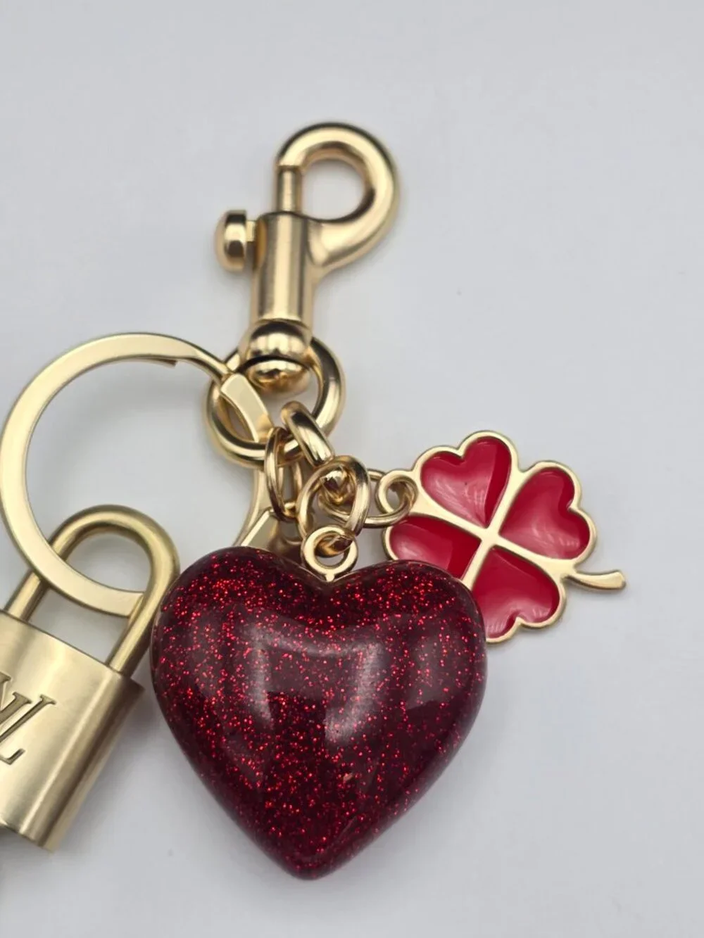 LV Authentic Gold Lock & Key 🔑 Luxury Bag Charm w/ Unbranded Heart Keychain